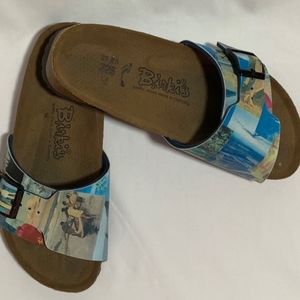 Birkis Hawaii Birkenstock. Size 6